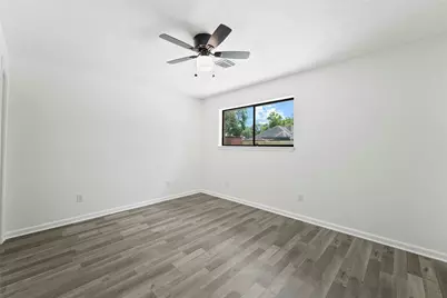 9738 Bayou Woods Drive, Baytown, TX 77521 - Photo 15