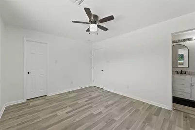 9738 Bayou Woods Drive, Baytown, TX 77521 - Photo 17