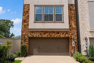 6762 Sussex Manor St, Houston, TX 77055 - Photo 33
