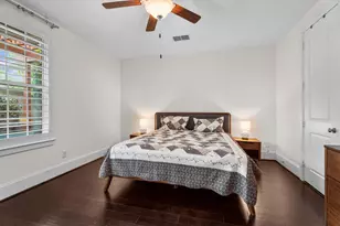 6762 Sussex Manor St, Houston, TX 77055 - Photo 15