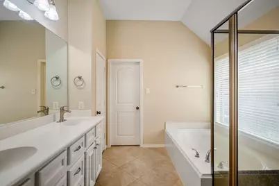14906 Whispy Green Court, Cypress, TX 77433 - Photo 15
