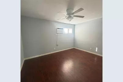 4624 Bell Street #7, Houston, TX 77023 - Photo 5