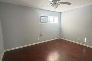 4624 Bell St, Houston, TX 77023 - Photo 5