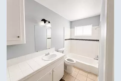 4624 Bell Street #7, Houston, TX 77023 - Photo 7