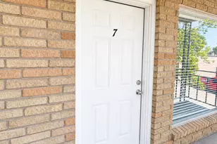 4624 Bell St, Houston, TX 77023 - Photo 1