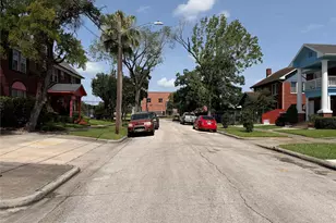 4624 Bell St, Houston, TX 77023 - Photo 11