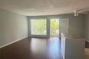 4624 Bell St, Houston, TX 77023 - Photo 3