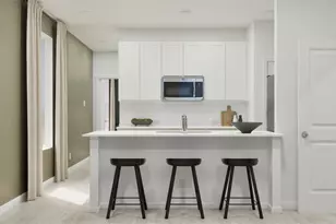 8007 Jasper Mdws Wy, Angleton, TX 77515 - Photo 13