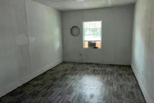 1918 Hampton St, Houston, TX 77088 - Photo 17