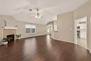 1823 Strongs Ct, Katy, TX 77449 - Photo 9