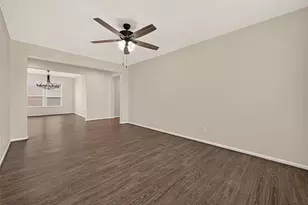10051 Cimarron Canyon Ln, Magnolia, TX 77354 - Photo 5
