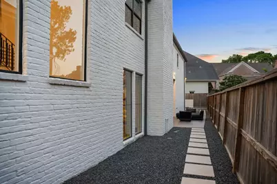 6012 Riverview Way, Houston, TX 77057 - Photo 45