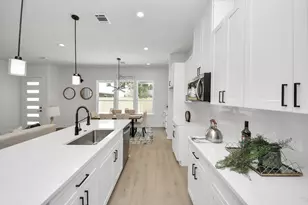 860 Rachel St St, Houston, TX 77091 - Photo 17