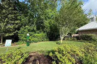 2224 S Piney Point Rd, Houston, TX 77063 - Photo 29