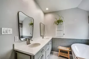 5902 Waterlily Park Ln, Fulshear, TX 77441 - Photo 15