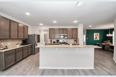 8402 Northern Pintail Drive, Houston, TX 77049 - Photo 9