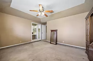 11302 Brighton Ln, Meadows Place, TX 77477 - Photo 15