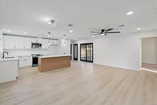10403 Winding Trail Rd, La Porte, TX 77571 - Photo 7