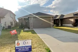 14223 Grand Hls Dr, Conroe, TX 77303 - Photo 3