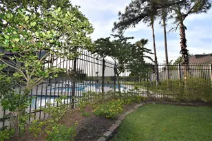 1307 Westwick Forest Ln, Houston, TX 77043 - Photo 23