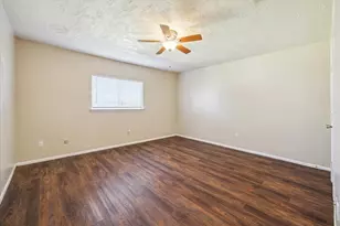 23902 Silversmith Ln, Katy, TX 77493 - Photo 7