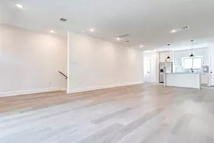 5640 Dolores St, Houston, TX 77057 - Photo 17