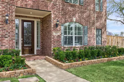 7935 Woodcrest Court, Sugar Land, TX 77479 - Photo 31