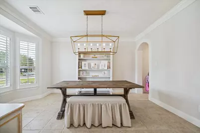 7935 Woodcrest Court, Sugar Land, TX 77479 - Photo 5