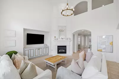 7935 Woodcrest Court, Sugar Land, TX 77479 - Photo 5