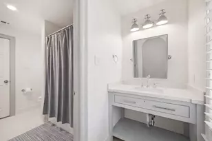 7935 Woodcrest Ct, Sugar Land, TX 77479 - Photo 25