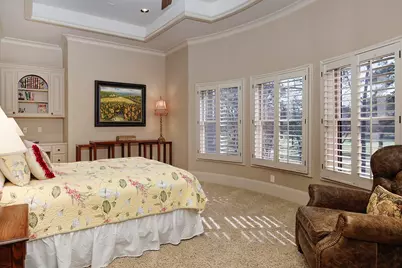 19 Hepplewhite Way, The Woodlands, TX 77382 - Photo 37