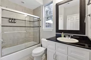 1202 W 25th St, Houston, TX 77008 - Photo 13