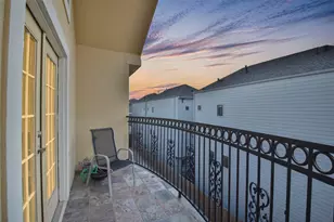 1202 W 25th St, Houston, TX 77008 - Photo 11