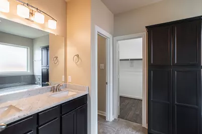99 W Wading Pond Circle, The Woodlands, TX 77375 - Photo 23