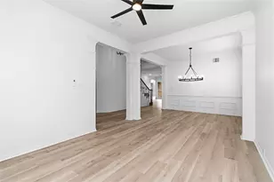 5322 Mornington Dr, Sugar Land, TX 77498 - Photo 9
