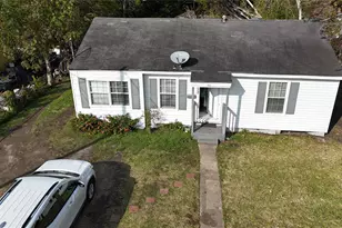 5237 Carmen St, Houston, TX 77033 - Photo 25