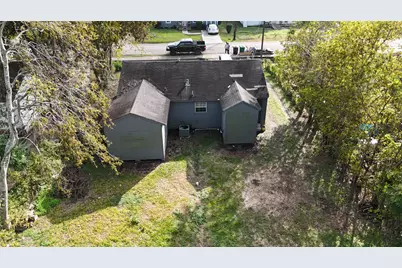 5237 Carmen Street, Houston, TX 77033 - Photo 27