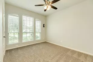 1702 Diamond Mountain Dr, Rosharon, TX 77583 - Photo 17