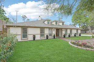 106 Mignon Ln, Houston, TX 77024 - Photo 49