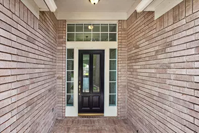 26 Millport Drive, The Woodlands, TX 77382 - Photo 3