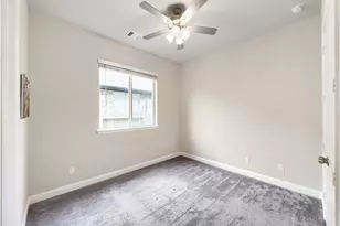 17071 Easter Lily Dr, Conroe, TX 77385 - Photo 21