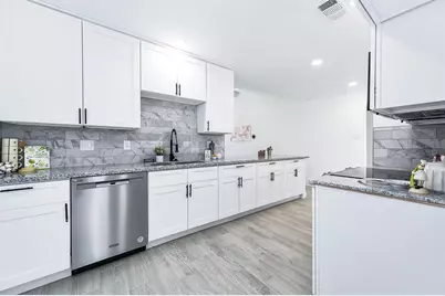 14310 Southline Road, Sugar Land, TX 77498 - Photo 9