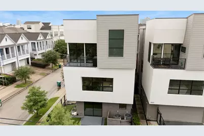 1302 Crocker Street, Houston, TX 77019 - Photo 1