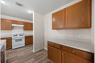 2710 Skyview Ridge Court, Houston, TX 77047 - Photo 11