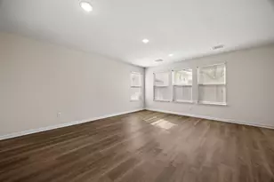 2710 Skyview Ridge Ct, Houston, TX 77047 - Photo 5