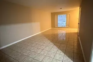 5510 Deep Forest Dr, Houston, TX 77092 - Photo 11