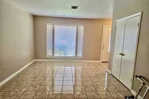 5510 Deep Forest Dr, Houston, TX 77092 - Photo 3