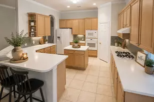 1604 N Venice Dr, Pearland, TX 77581 - Photo 3