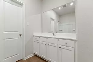 8918 Mystery Stone Dr, Iowa Colony, TX 77583 - Photo 9