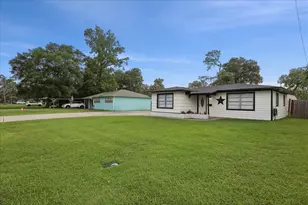 253 Hampton Ln, Beaumont, TX 77707 - Photo 31